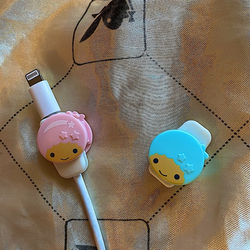 Little Twin Stars charger protecter